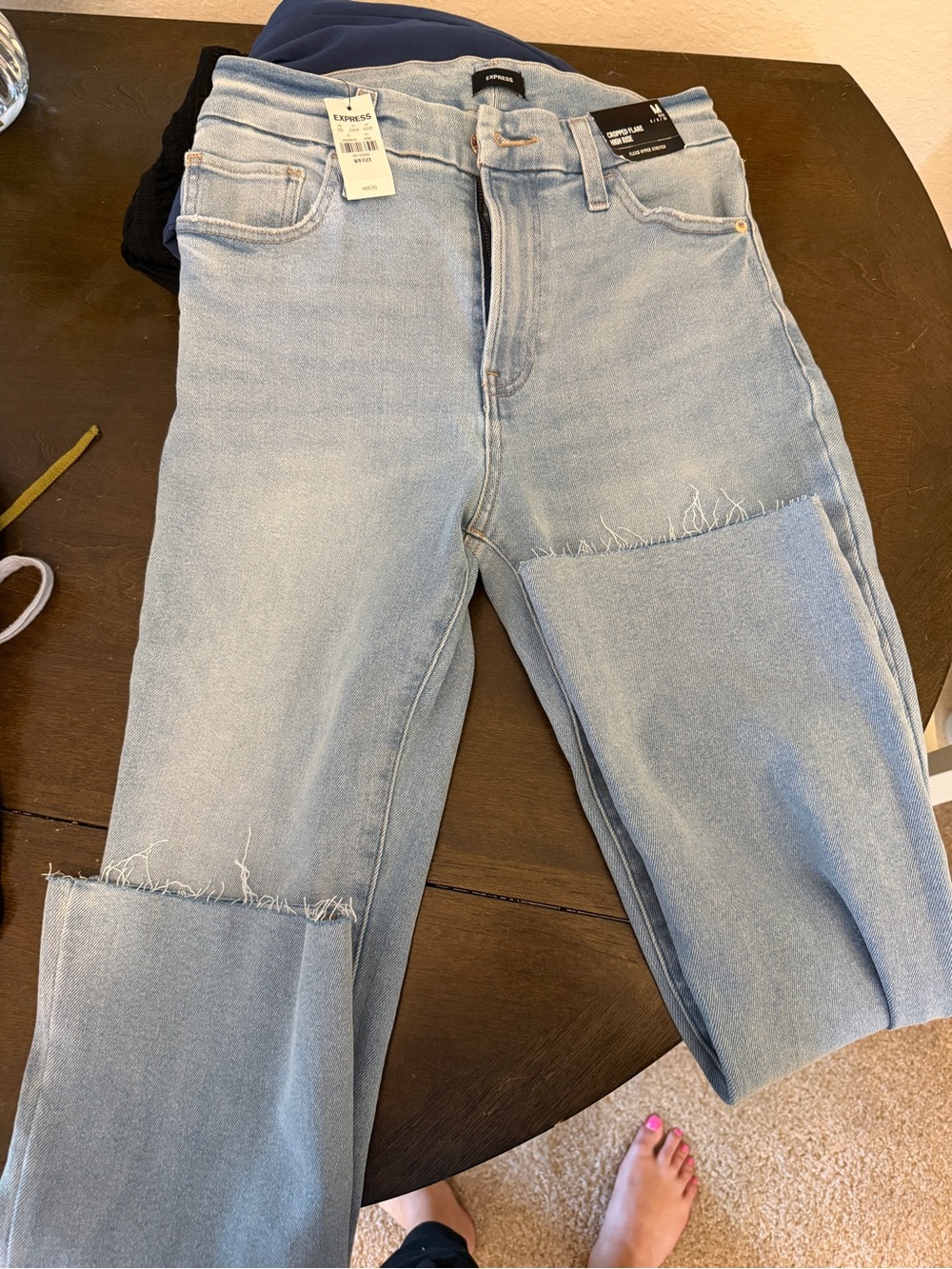 Express Light Blue Denim Crop Jeans with Raw Hem